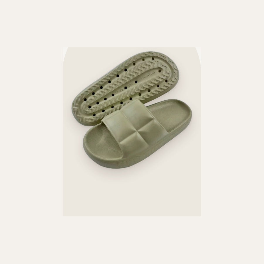 FS-SP04 isolated spa sandal product image