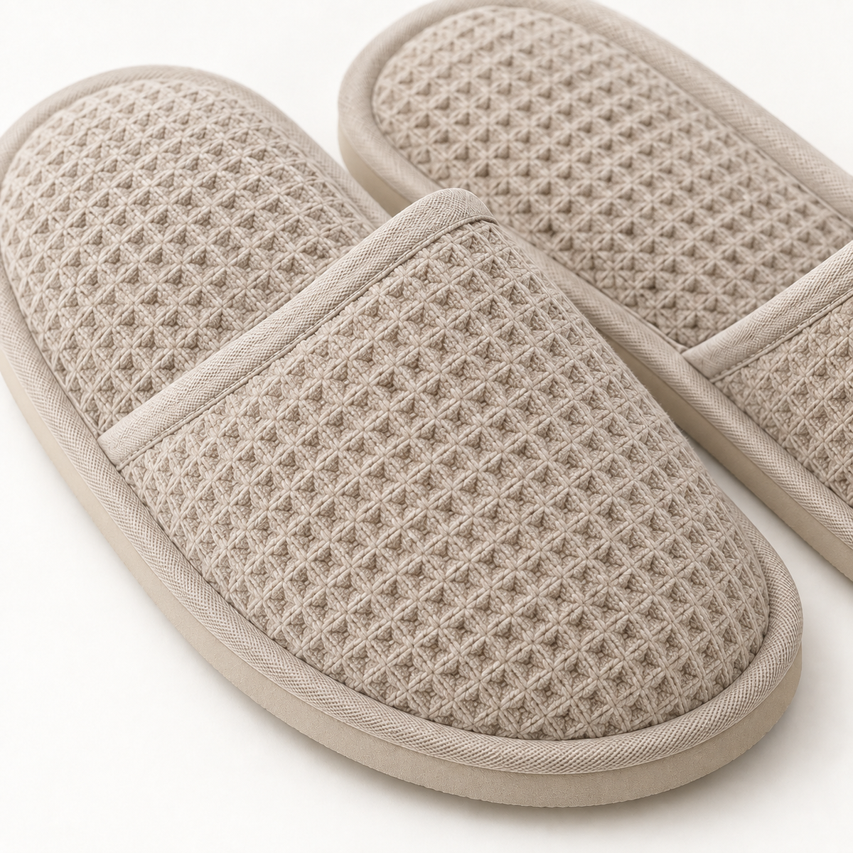 Thermal Closed-Toe Waffle Slipper — footbed