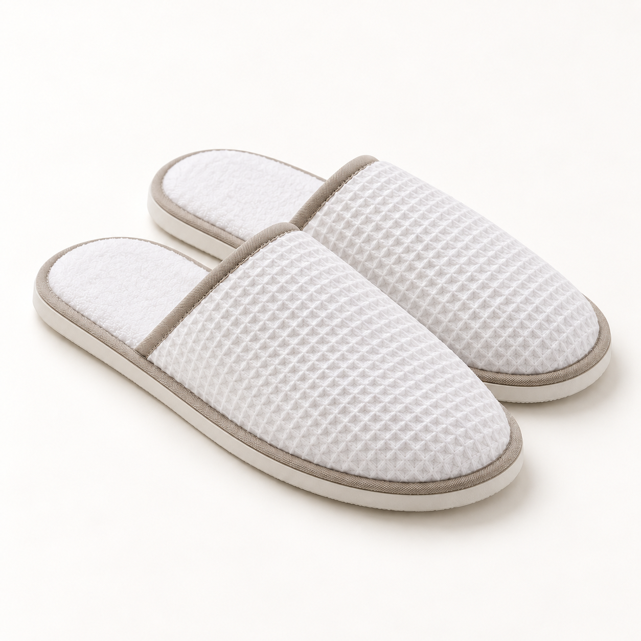 Spa Suite Closed-Toe Piped Slipper — pair alternate