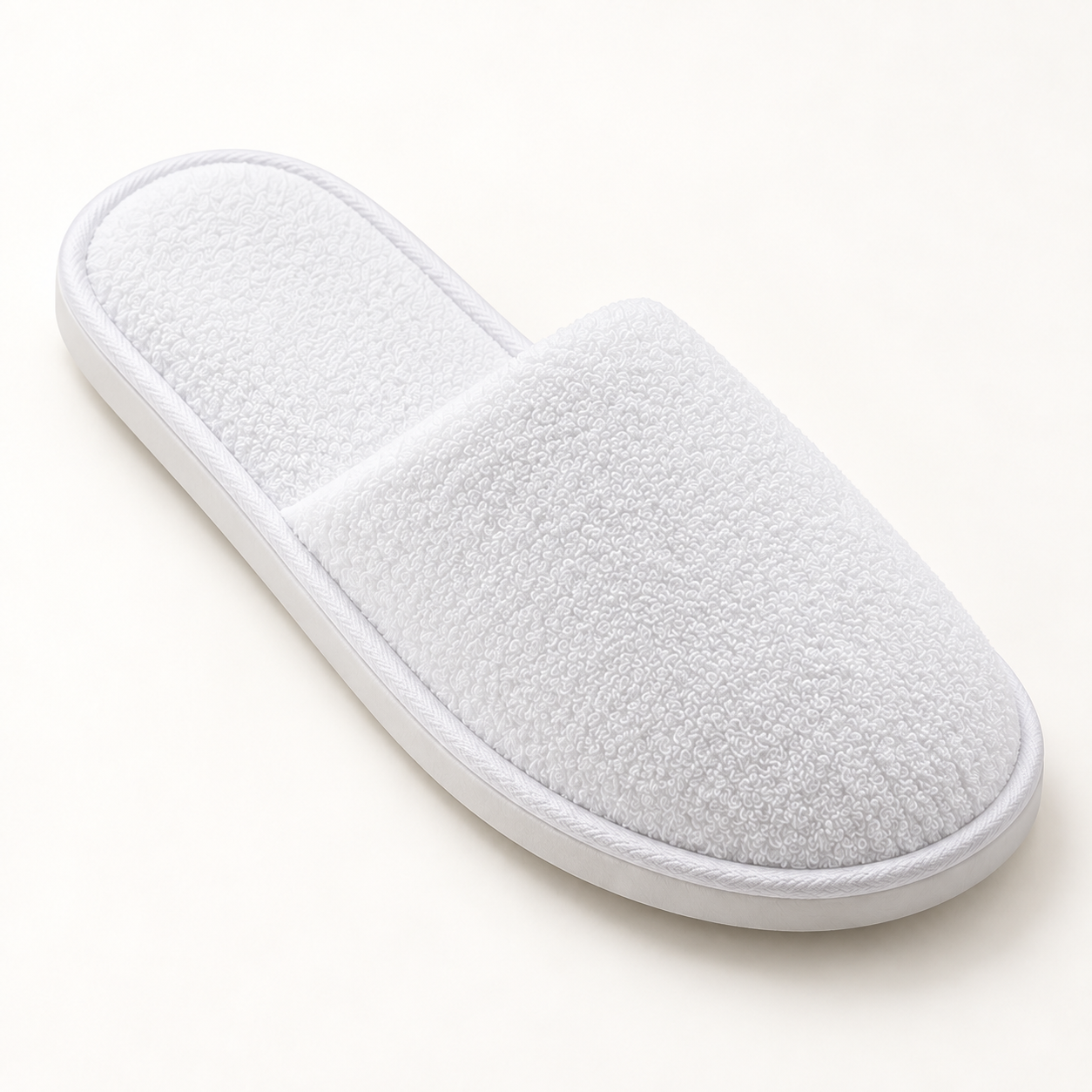 Cloud Closed-Toe Terry Slipper — footbed