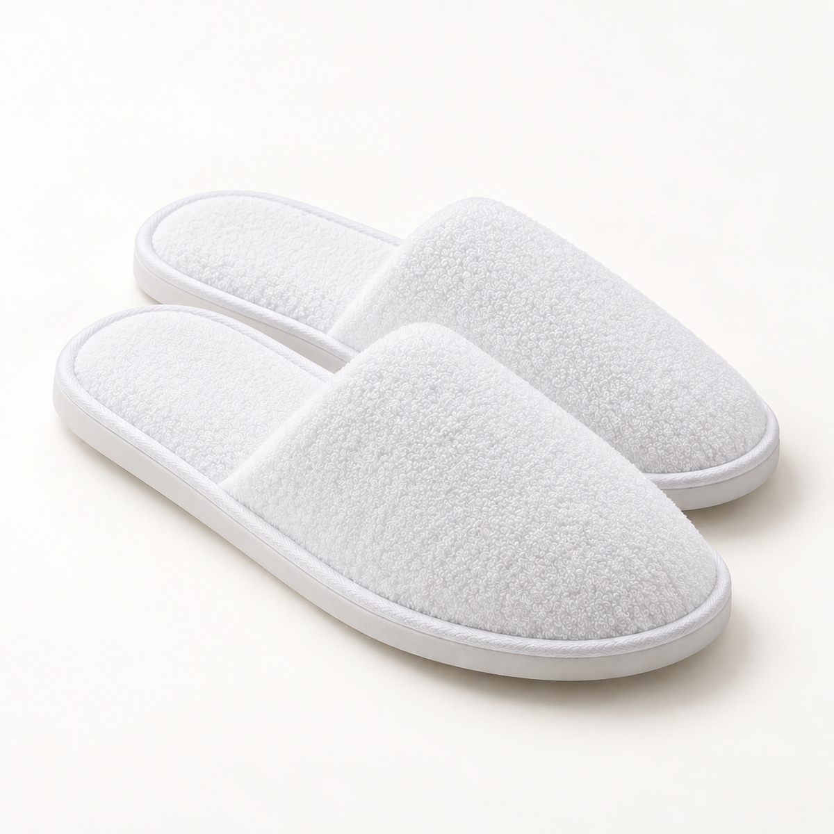 Cloud Closed-Toe Terry Slipper — pair alternate