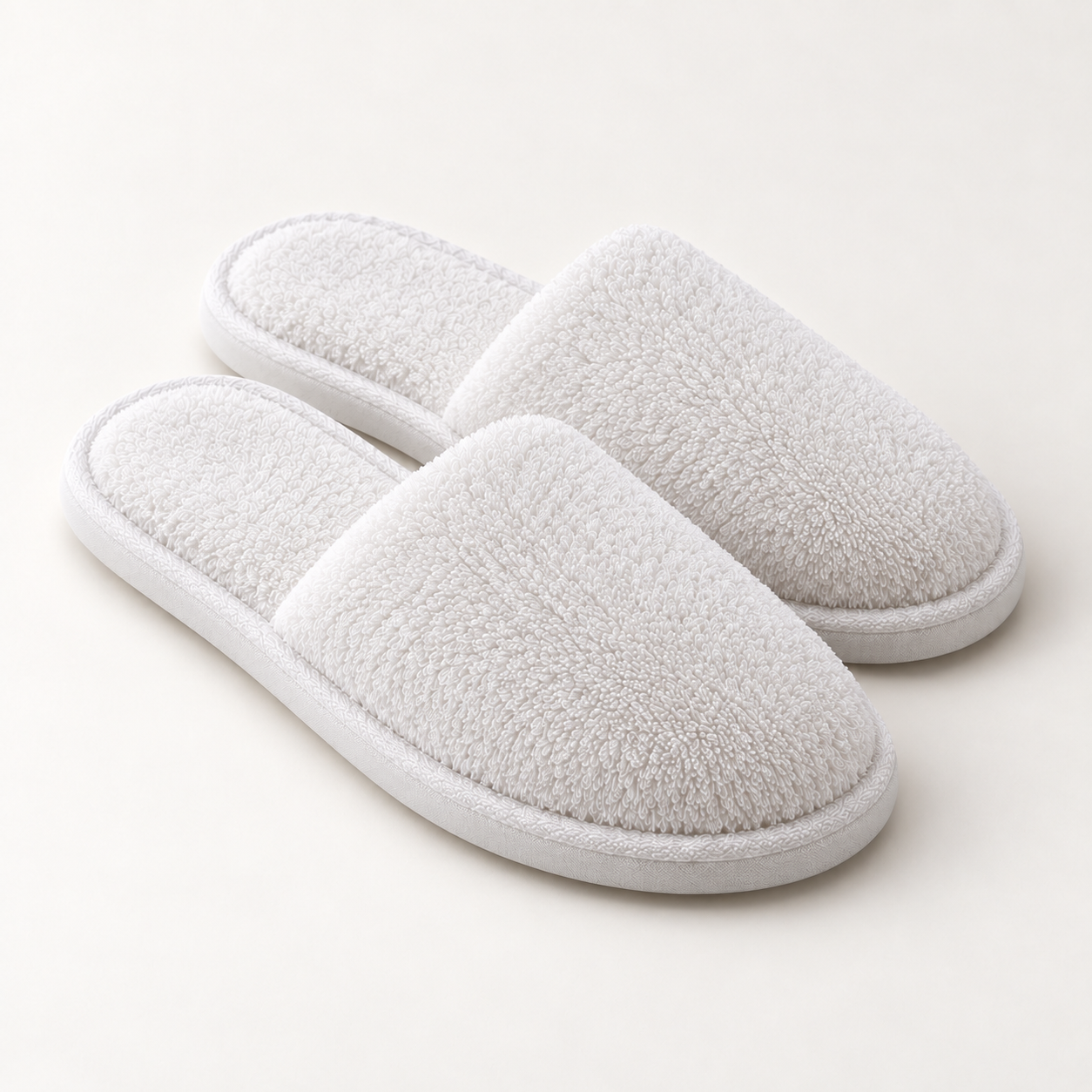 Presidential Double-Plush Slipper — pair alternate