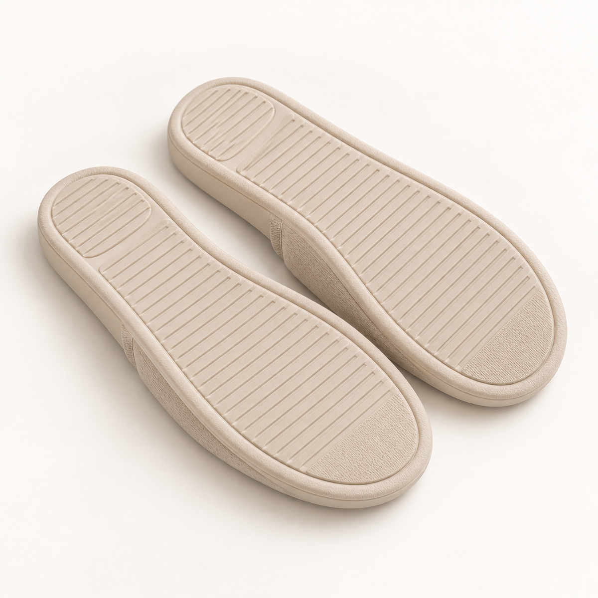 Bamboo Nest Closed-Toe Slipper — sole