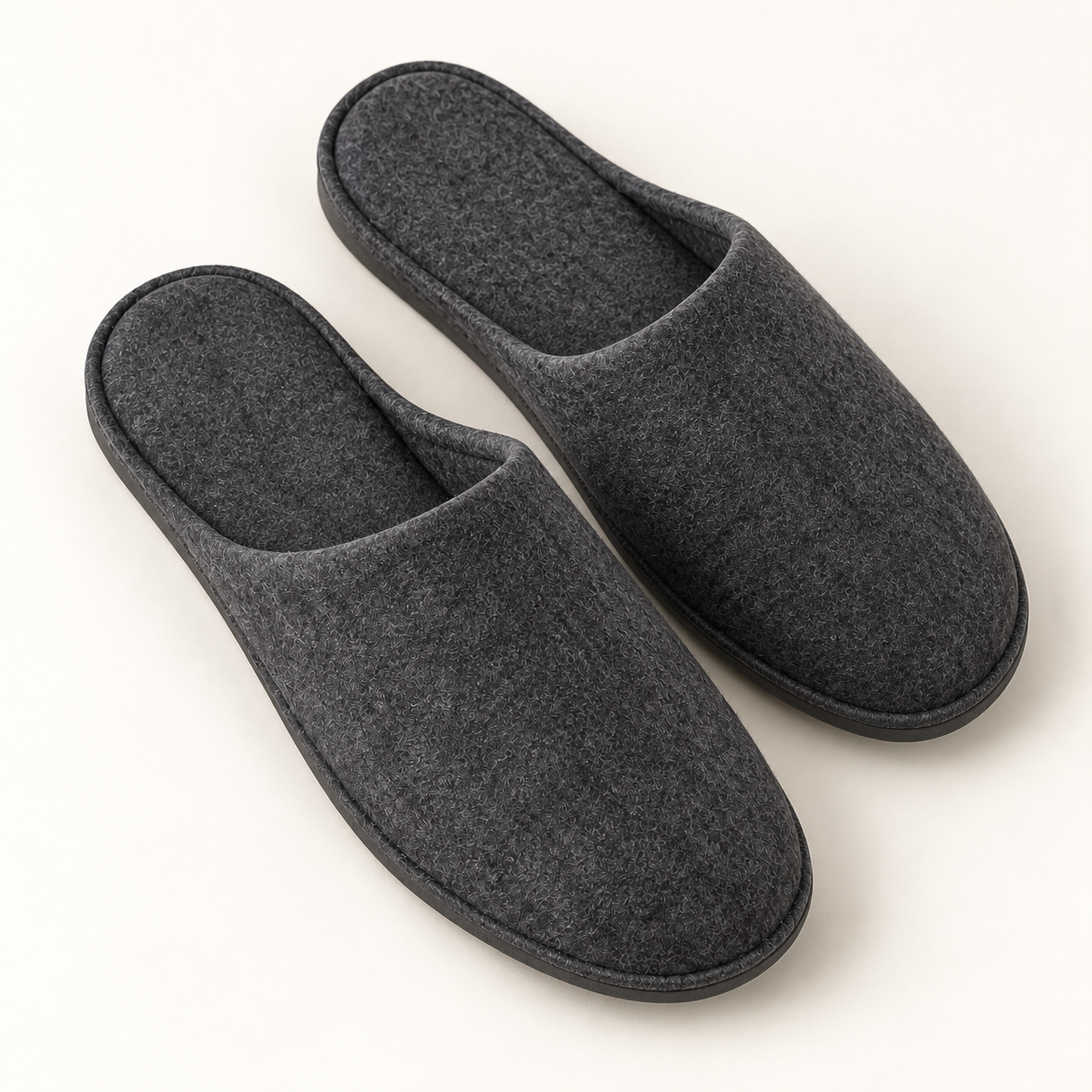 ReNew Felt Closed-Toe Slipper — footbed
