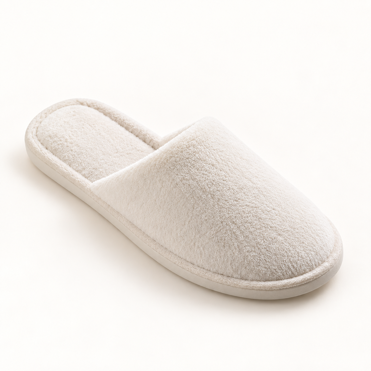 Plant-Based Plush Closed-Toe Slipper — single